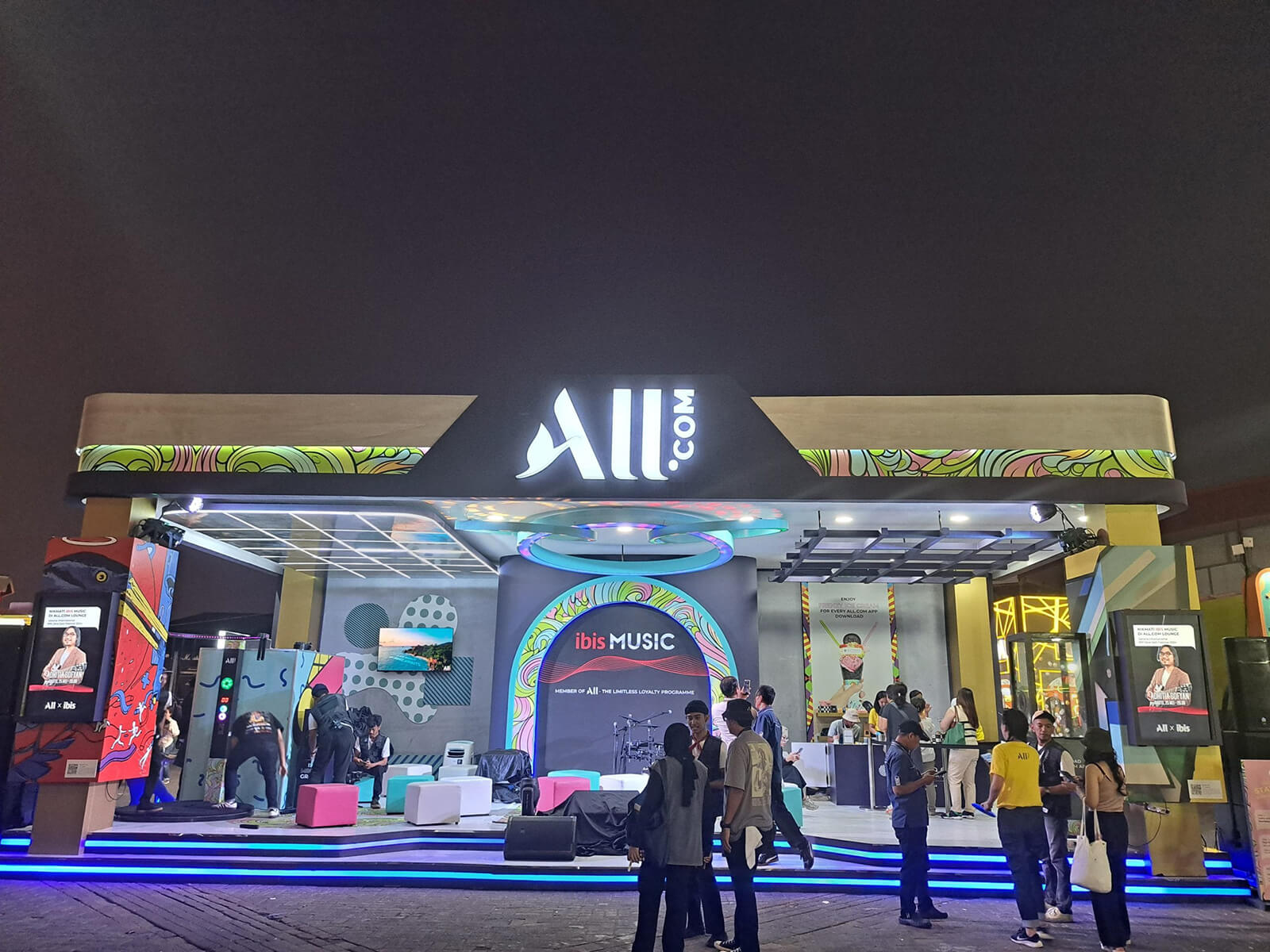 gallery 6